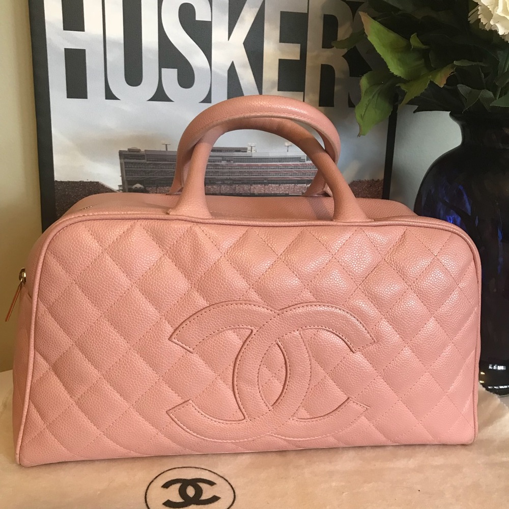 ‼️SOLD‼️Authentic CHANEL CAVIAR HANDBAG